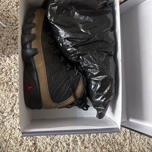 Jordan Kids Black and Olive Brown Sneakers